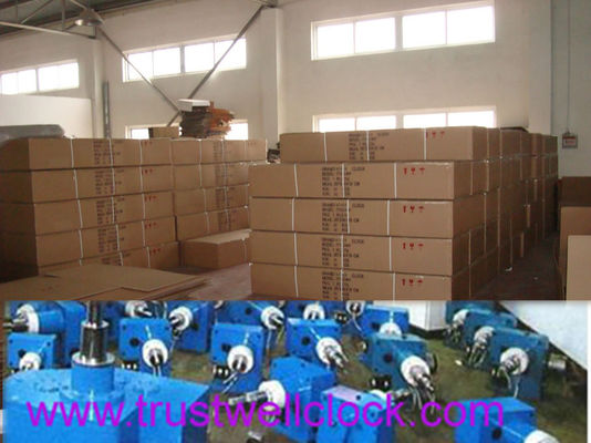 master clocks and sub clocks system/ main clocks and secondary clocks