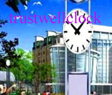 Clock movement for clock with 2 dials aproximately 100 cm in diameter, GPS syncronized. Standing on a pole