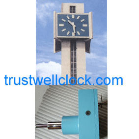 Clock movement for clock with 4 dials aproximately 60 cm in diameter, that are GPS syncronized. Standing on a pole